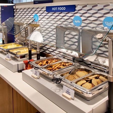 Holiday Inn Express & Suites S Lake Buena Vista By Ihg Kissimmee Luaran gambar