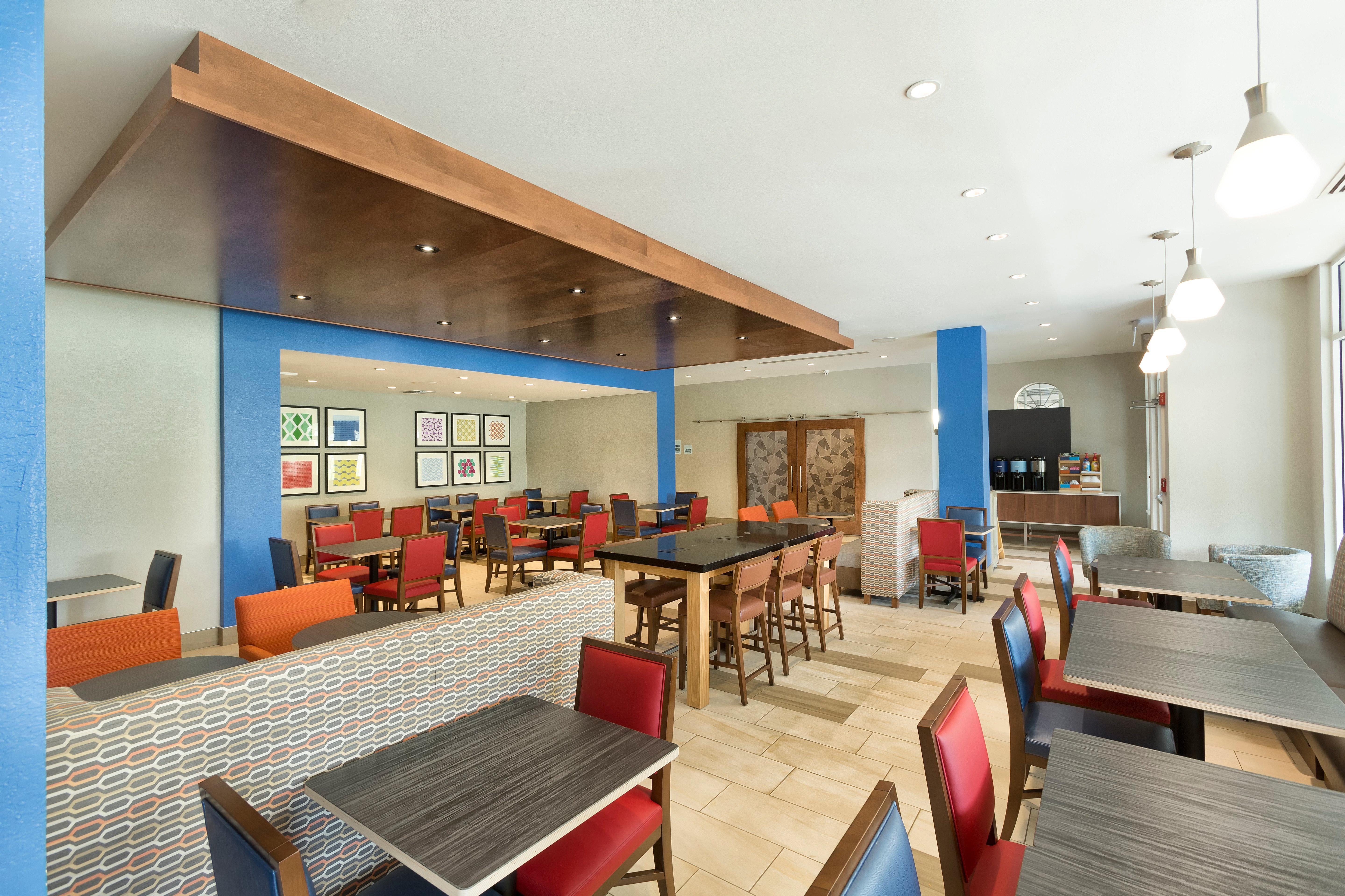 Holiday Inn Express & Suites S Lake Buena Vista By Ihg Kissimmee Luaran gambar