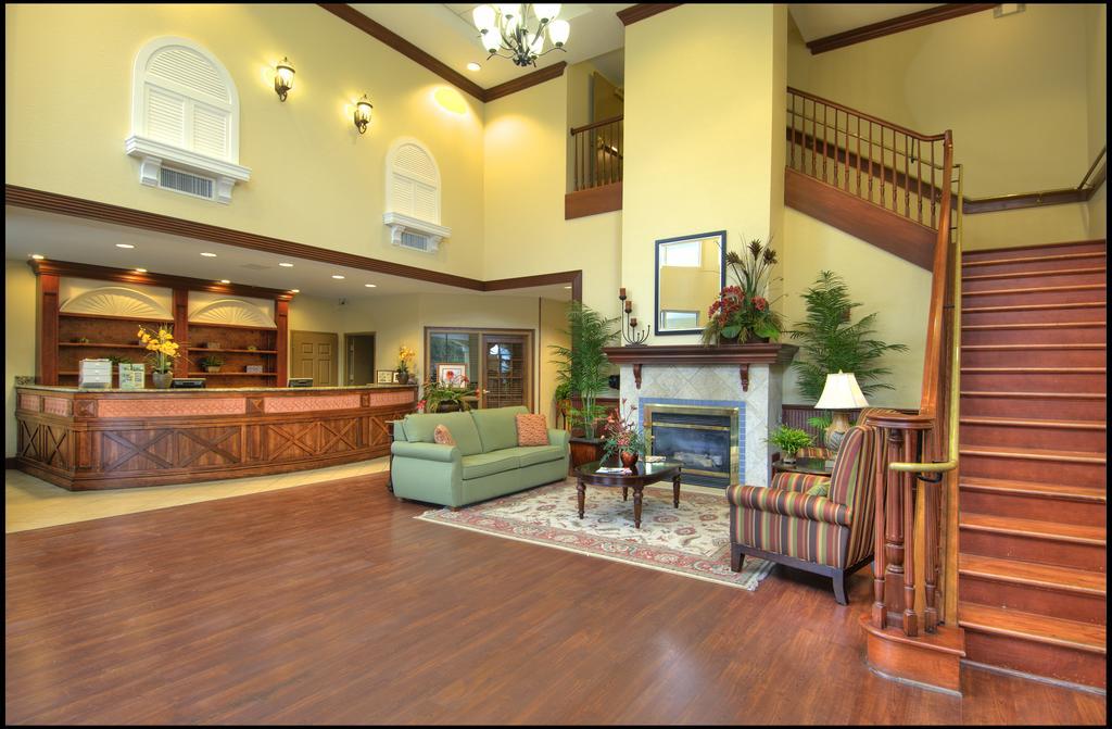Holiday Inn Express & Suites S Lake Buena Vista By Ihg Kissimmee Dalaman gambar
